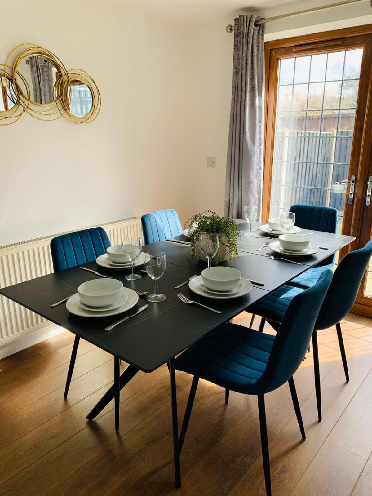3Br House Ossett-Wakefield, Free Parking 3 Cars Wi Fi Long Stays Экстерьер фото