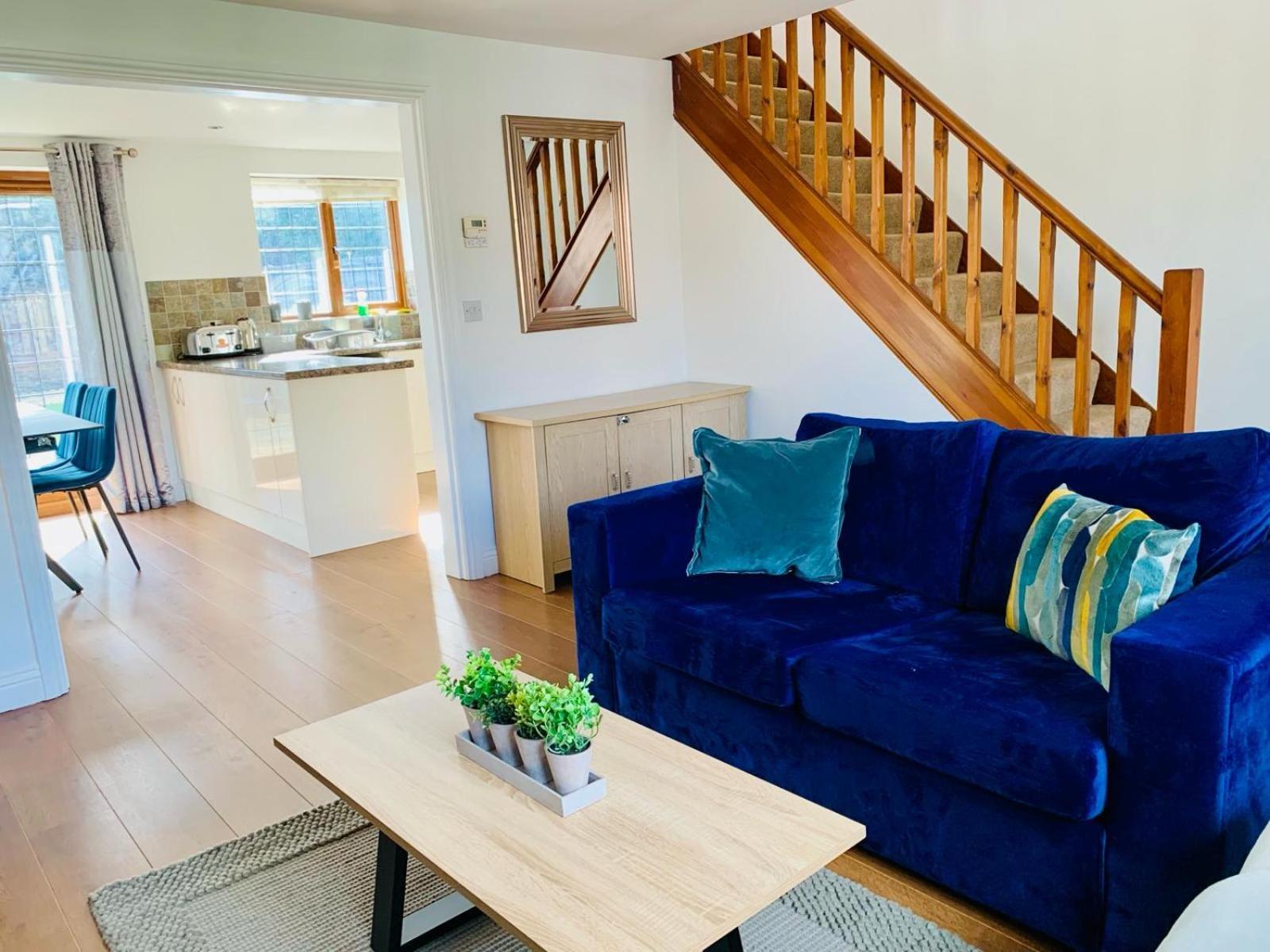 3Br House Ossett-Wakefield, Free Parking 3 Cars Wi Fi Long Stays Экстерьер фото