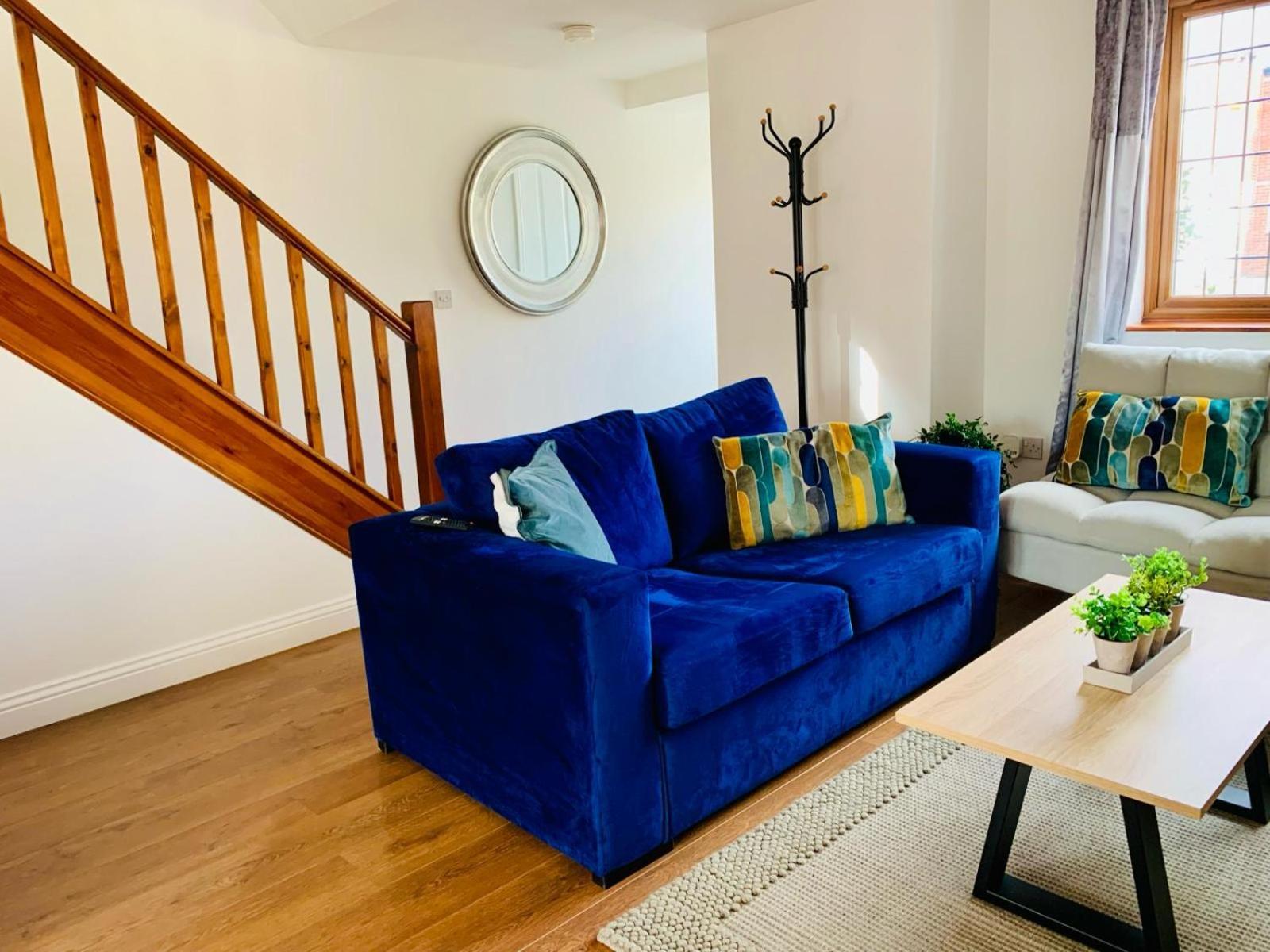 3Br House Ossett-Wakefield, Free Parking 3 Cars Wi Fi Long Stays Экстерьер фото